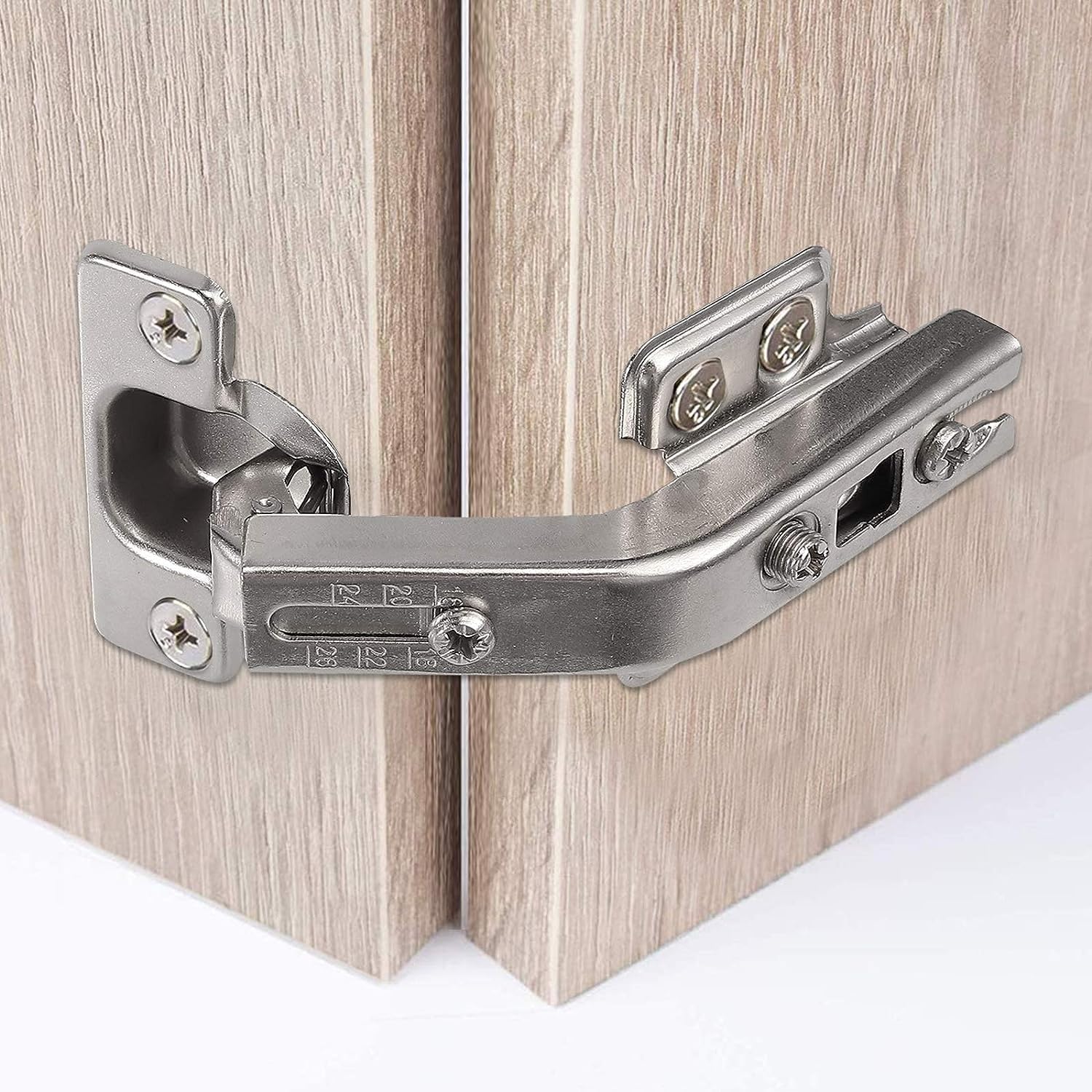 Bisagra Bidimensional Esquinera 135 Grados FH Con Tornillos