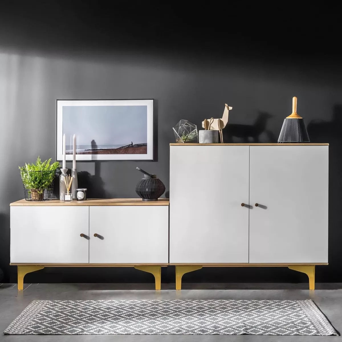 Pata Para Sofá y Muebles Metálica Triangular "Slim" Latón Brillante